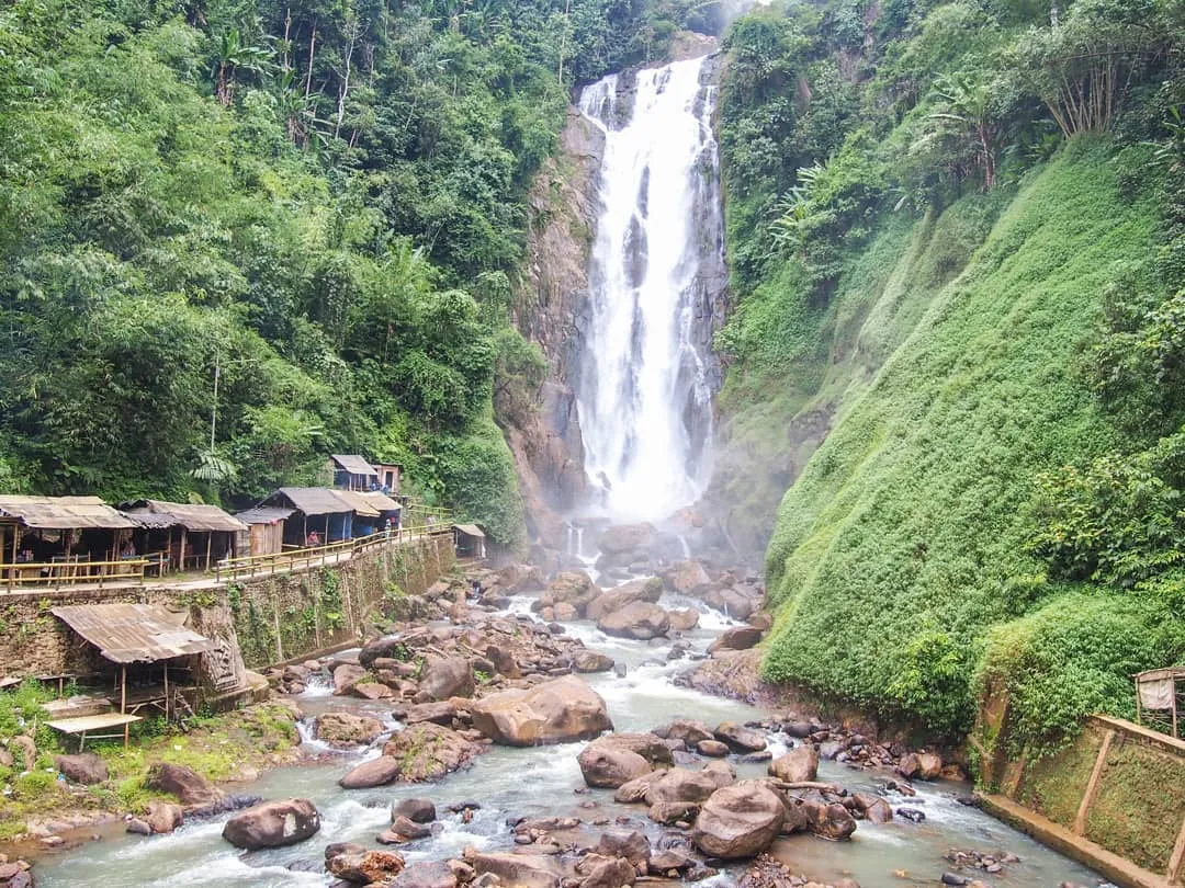 Wisata Curup Karang Menjadi Daya Tarik Pengunjung